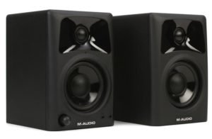 M-Audio AV32